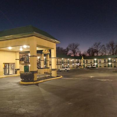 Super 8 by Wyndham Columbia (5719 Fairfield Road SC 29204 Columbia)