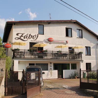 Záboj restaurant (Komenského 299/18 360 07 Karlovy Vary)