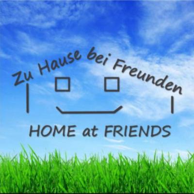 Photo HOME at FRIENDS - City - Zu Hause bei Freunden