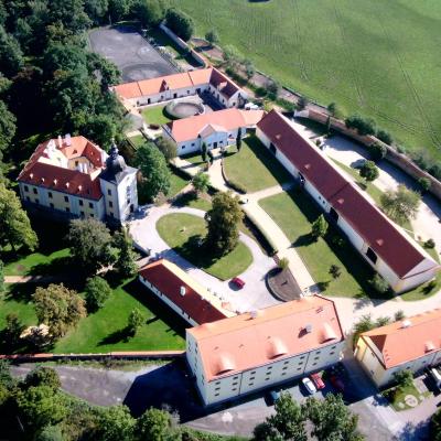 Pytloun Chateau Hotel Ctěnice (Bohdanečská 259/1 190 17 Prague)