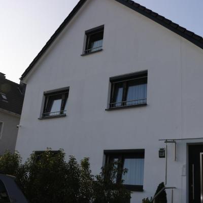 Rooms in Düsseldorf near the Airport/Fair (23 Eckenerstraße 40468 Düsseldorf)