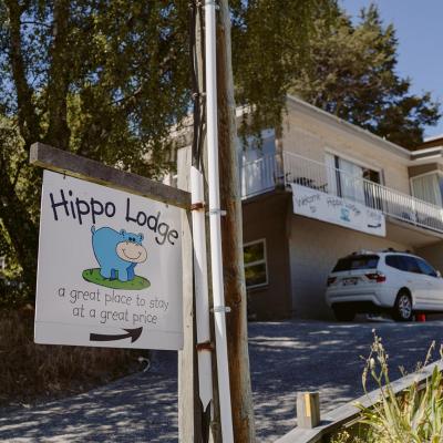 Hippo Lodge Backpackers (4 Anderson Heights 9300 Queenstown)