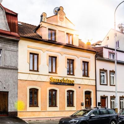 Sunshine Pension (63 Na Vyhlídce 360 01 Karlovy Vary)