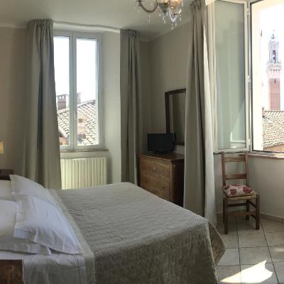 I Terzi Di Siena - Rooms Only (Via Dei Termini 13 53100 Sienne)