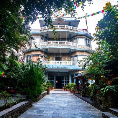 Hotel Silver Oaks Inn (Lalu Pate Marga, Lake Side 33411 Pokhara)