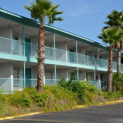 Stay Express Inn Near Ft. Sam Houston (1129 Austin Highway TX 78209 San Antonio)