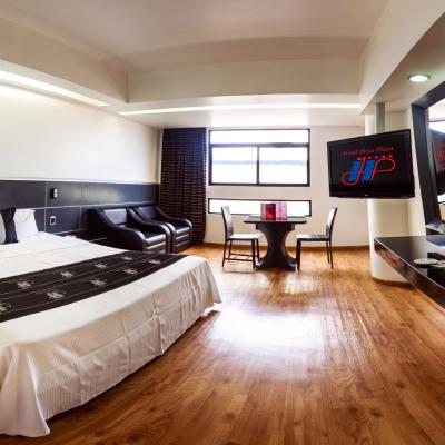 Hotel Ibiza Plaza (Vía Gustavo Baz No. 66-A Col. Centro Col. Centro 54040 Mexico)