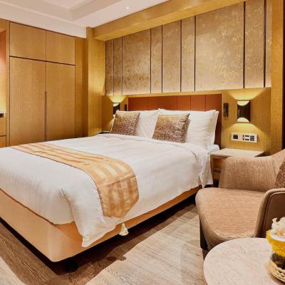 Grand Dragon Hotel (58 Rua de Chaves Taipa  Macao)