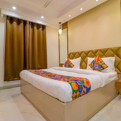 FabHotel F9 Pitampura (PLOT NO 7/1, BLK-RP Pitampur 110034 New Delhi)