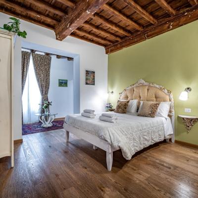 La Stella d'Oro B&B (Via Santa Reparata, 1 50129 Florence)