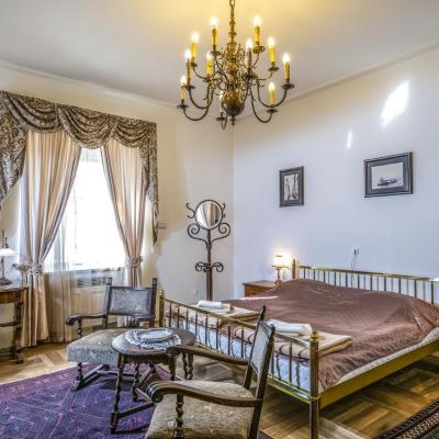 Academy Pension (21 Országház utca 1014 Budapest)