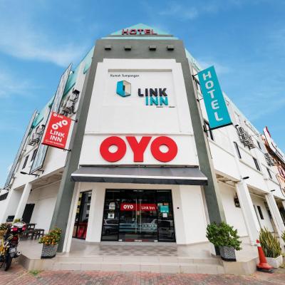 Super OYO 246 Link Inn (28, near SMK Taman Selesa Jaya 2Jalan Silat Harimau 2, Bandar Selesa Jaya 81300 Johor Bahru)