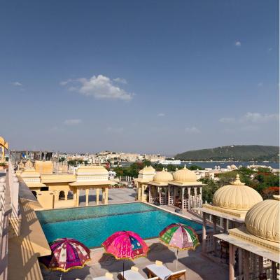 Chunda Palace (1 Haridas Ji Ki Magari 313001 Udaipur)