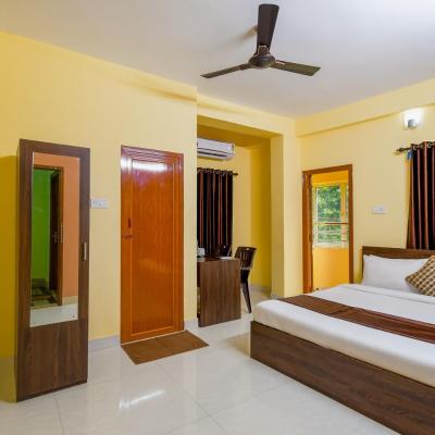 Eco Corporate Inn (Jatragachhi Road Corporate Inn New Town, Beside Binod Sporting Club. 700156 Kolkata)