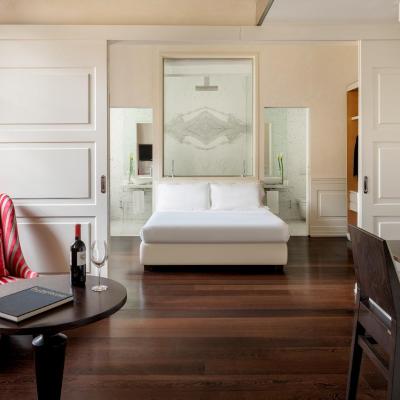 Ricasoli Firenze Luxury Apartments | UNA Esperienze (Via Ricasoli 48 50122 Florence)