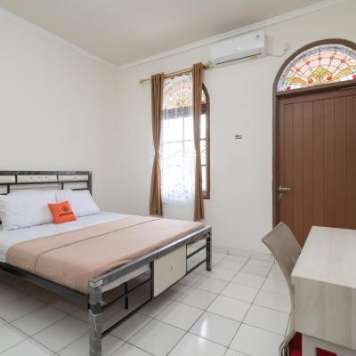 KoolKost Syariah @ Cempaka Putih (Minimum Stay 6 Nights) (Jl. Cempaka Putih Tengah XXII A No.1 RT.14/RW.6, Cemp. Putih Tim., Kec. Cemp. Putih, Daerah Khusus Ibukota Jakarta 10510 Jakarta)