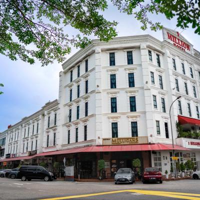 1 Million Hotel (2 Jalan Austin Height 8/6, Taman Mount Austin 81100 Johor Bahru)