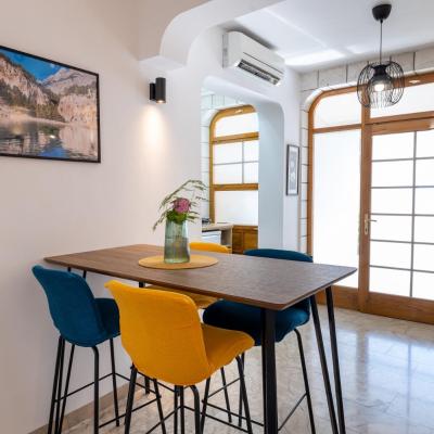 Family apartments - Guesthouse Vranješ (Biokovska 28 21300 Makarska)