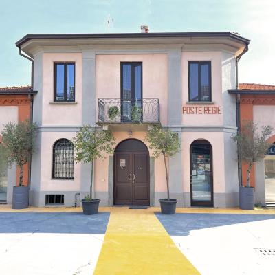 Poste Regie - Milan Guest House (76 Via Giovanni Battista Cassinis 20139 Milan)