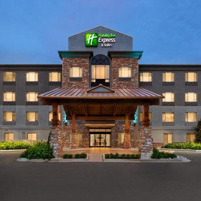 Holiday Inn Express & Suites Denver Airport, an IHG Hotel (6910 Tower Road CO 80249 Denver)