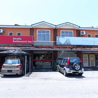 Straits Settlement Inn (No 12, Jalan LP2, Taman Libongan Permai,Malaysia 75200 Malacca)