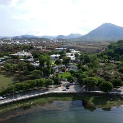 Devendragarh Palace - Luxury Paying Guest House (88, Rani Road, Fateh Sagar 313001 Udaipur)