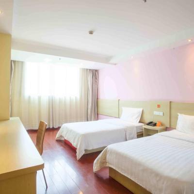 7Days Inn Chengdu Wuda Garden (No.77 Jinping Street 610000 Chengdu)