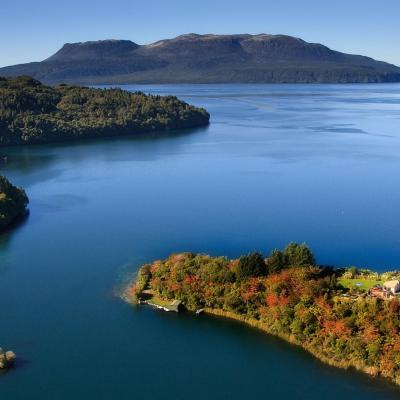 Solitaire Lodge (16 Ronald Road, Lake Tarawera RD5 3076 Rotorua)