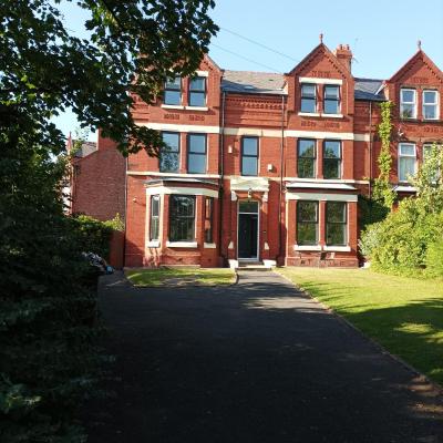 Victorian Renovation Room 6 (7 Breeze Hill L20 9EY Liverpool)