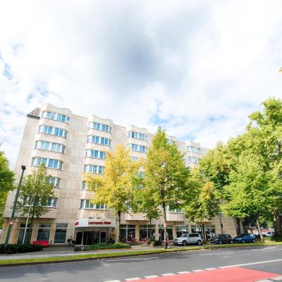 Leonardo Hotel Düsseldorf City Center (Ludwig-Erhard-Allee 3 40227 Düsseldorf)