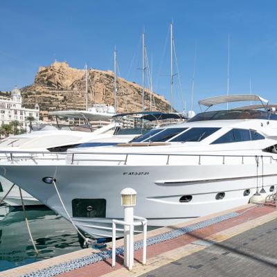 Yate Presidencial (Mlle. Levante, 9A 03001 Alicante)