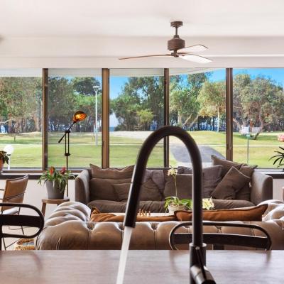 Byron Pacific Apartments - On Clarkes Beach (62 Lawson St 2481 Byron Bay)