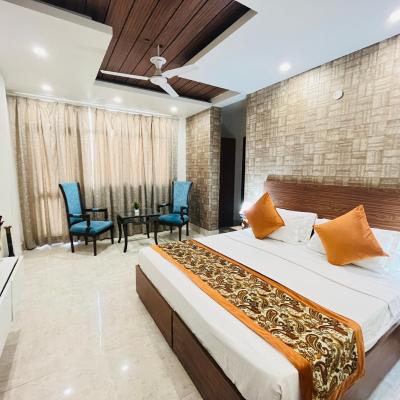 Photo Hotel Dayal Regency, Shushant Lok sector 29, Near Fortis Hospital