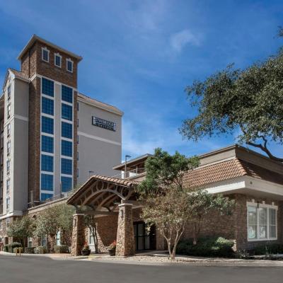 Staybridge Suites San Antonio Airport, an IHG Hotel (66 Northeast Loop 410  TX 78216 San Antonio)