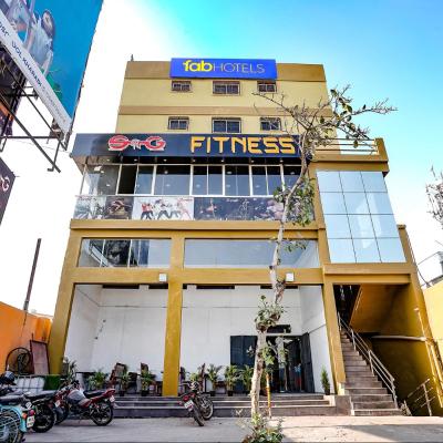 FabHotel Galaxy Stay (S No.180, near Mahalaxmi Laws, SG Fitness Kawade Wasti, Kharadi 411014 Pune)