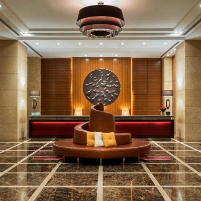 Grosvenor House, a Luxury Collection Hotel, Dubai (Al Emreef Street  Dubaï)