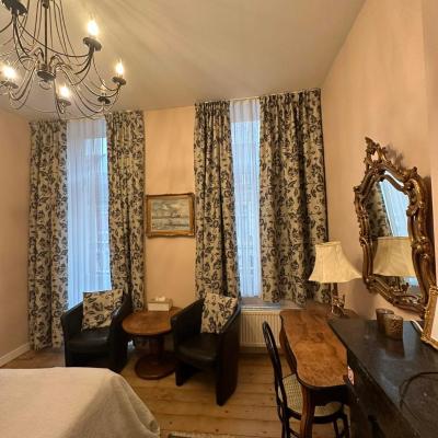 B&B La Ducale (Vlaanderenstraat 54 9000 Gand)