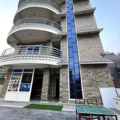 Hotel Pokhara Suites (Street no 26-B Dhikopatan koirala marga 33700 Pokhara)