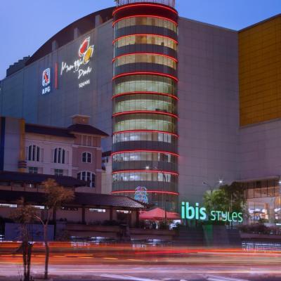 Ibis Styles Jakarta Mangga Dua Square (Jl. Gunung Sahari 1 14420 Jakarta)