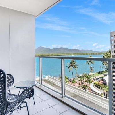 602 Harbour Lights with Ocean Views (Marlin Parade 1 4870 Cairns)