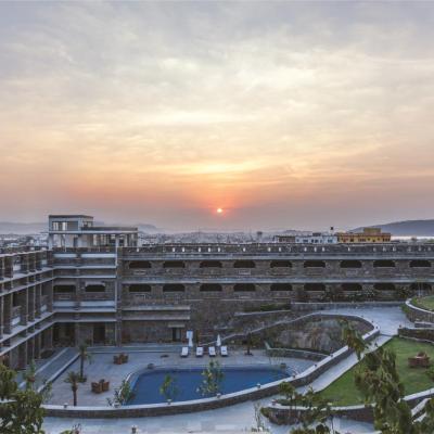 Photo Ramada Udaipur Resort & Spa