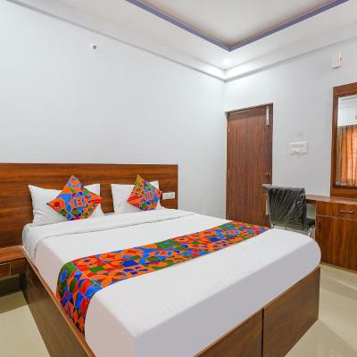 FabHotel Whitefield Suites (183 State Highway 35, Palm Meadows, Sathya Sai Layout, Bangalore 560066 Bangalore)