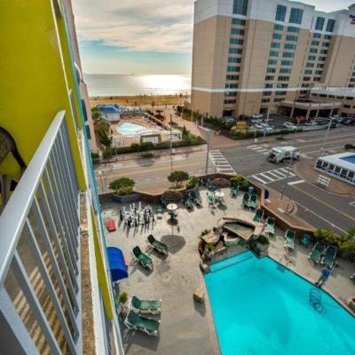 Photo Days Inn by Wyndham Virginia Beach At The Beach