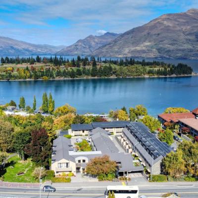 Garden Court Suites & Apartments (41 Frankton Road 9300 Queenstown)