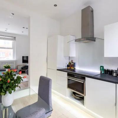 Smart London Townhouse (125 Besley Street SW16 6BG Londres)