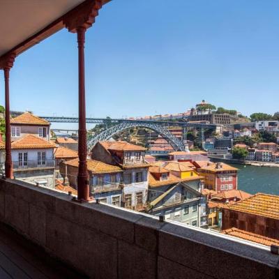 Hotel Carris Porto Ribeira (Rua do Infante D.Henrique, 1 4050-296 Porto)