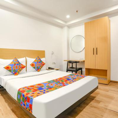 FabHotel Blusky (A7, Gagan Vihar, Near Karkari Morh Flyover , Beside Tirupati Hospital 110092 New Delhi)