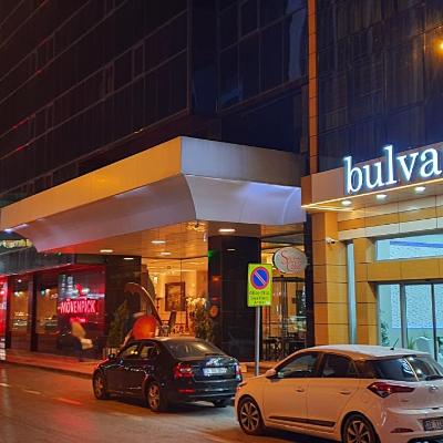 Bulvar Hotel (CUMHURİYET BULVARI NO:136/11 AKDENİZ MAHALLESİ KONAK İZMİR 35220 Izmir)