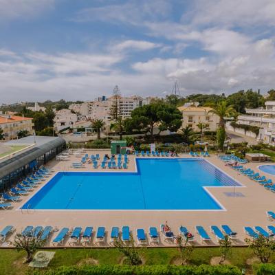 Muthu Clube Praia da Oura (Rua Oliveira Martins - Praia da Oura 8200-911 Albufeira)