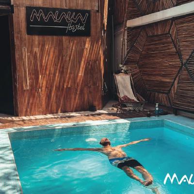 Malakai Hostel (Calle 2 Poniente 77760 Tulum)